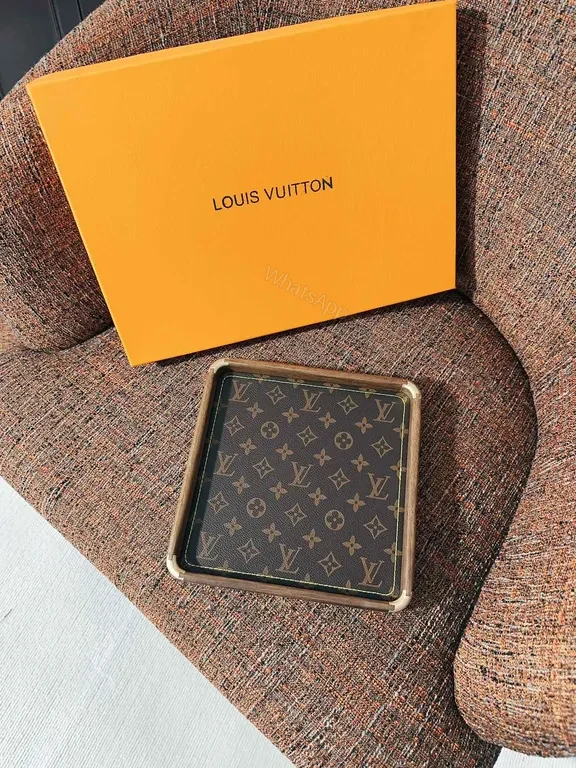 Monogram Canvas Wallet: Modern Classic, Real-World Convenience — view 1