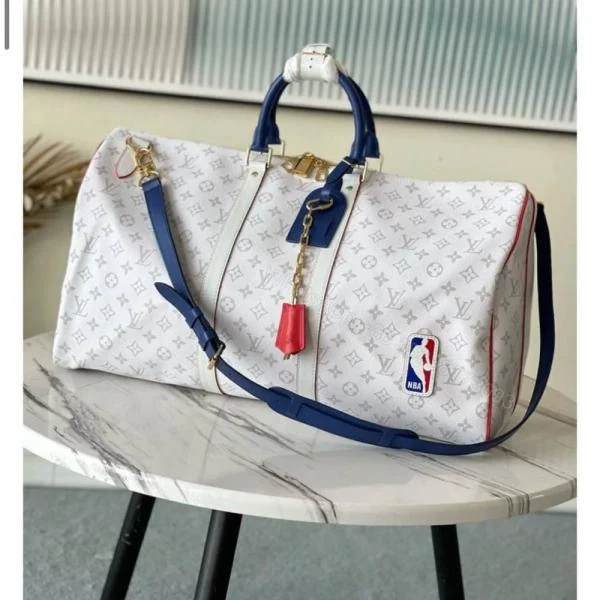 FIRST COPY Louis Vuitton Unisex Duffle Bag — view 1