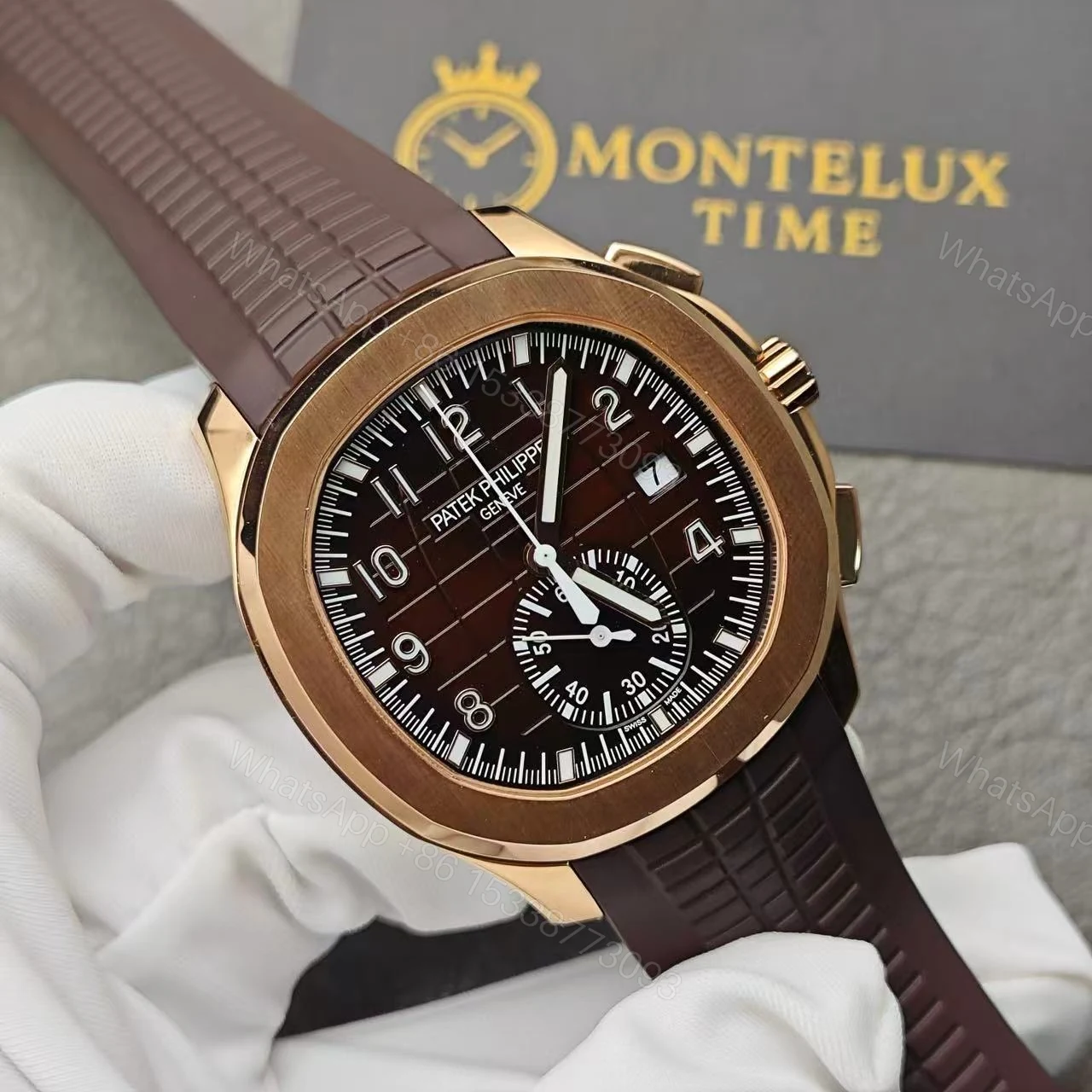 View 4 of Replica Patek Philippe Aquanaut Rose Gold Super Clone