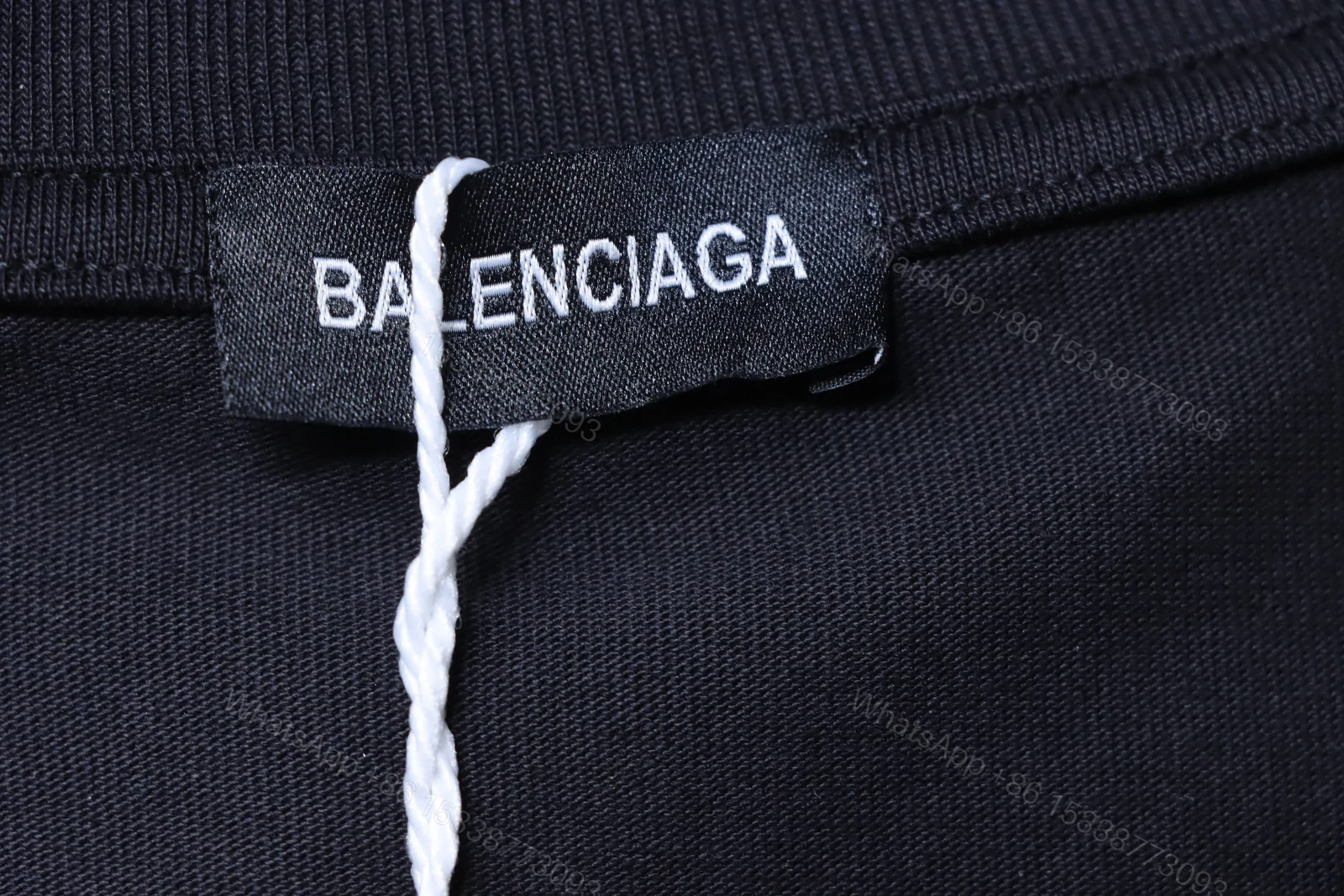 View 4 of Balenciaga Clothes 26SS Chest Crest Embroidered Short-Sleeve T-shirt black