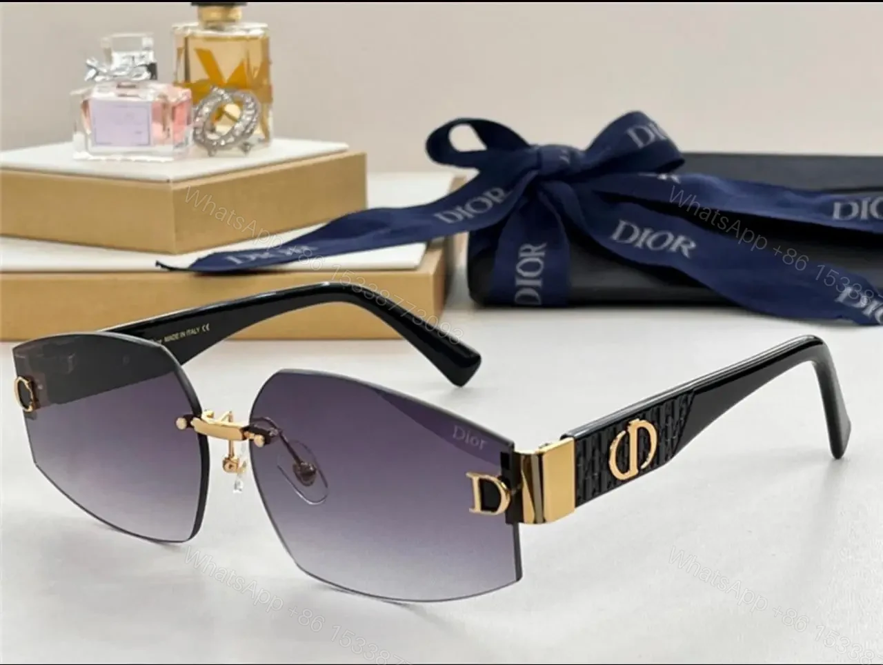 DIOR — view 1
