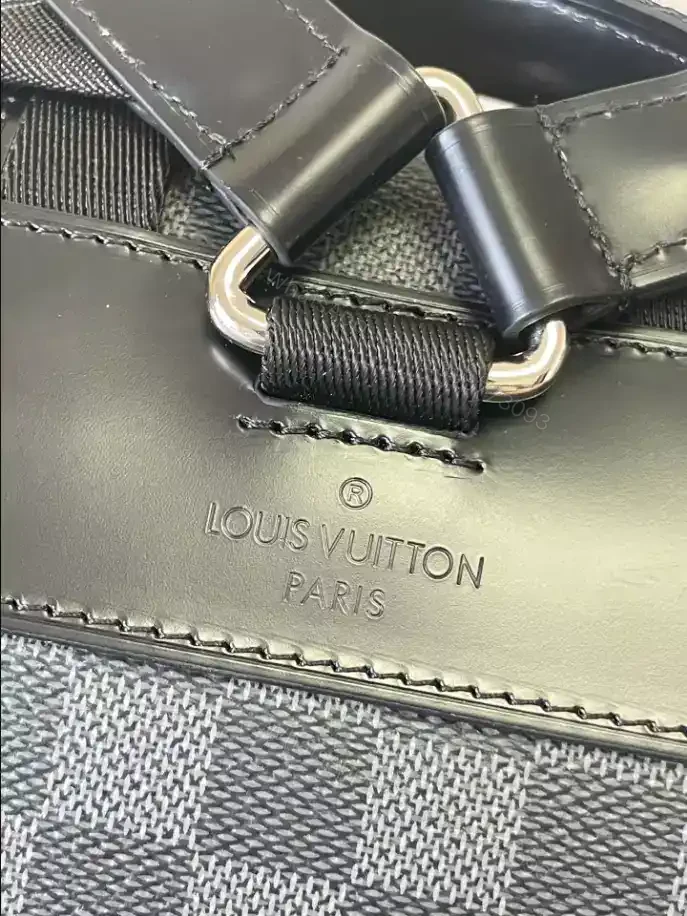 View 6 of LOUIS VUITTON CHRISTOPHER PM DAMIER GRAPHITE CANVAS – LBV389
