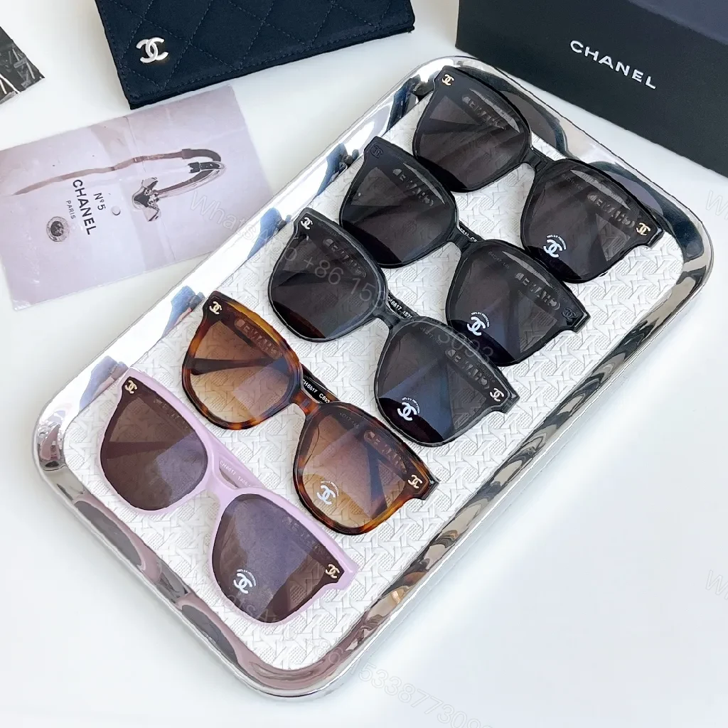 View 3 of Bold Black Sunglasses with Gold-Accent Luxury Detail (Sunglasses)