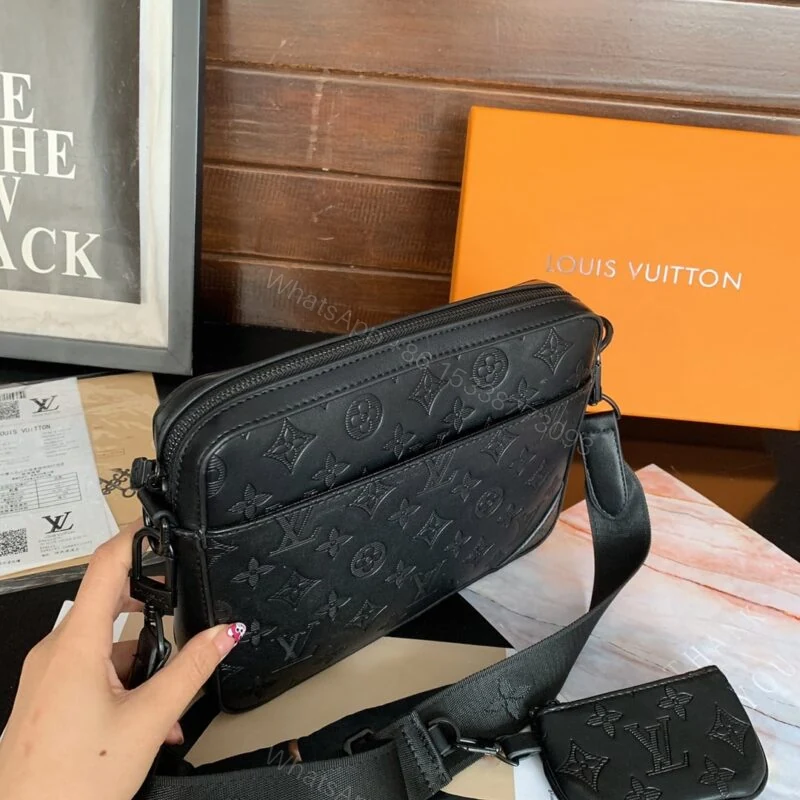 View 4 of Louis Vuitton Duo Messenger Bag Black 25Cm M69827