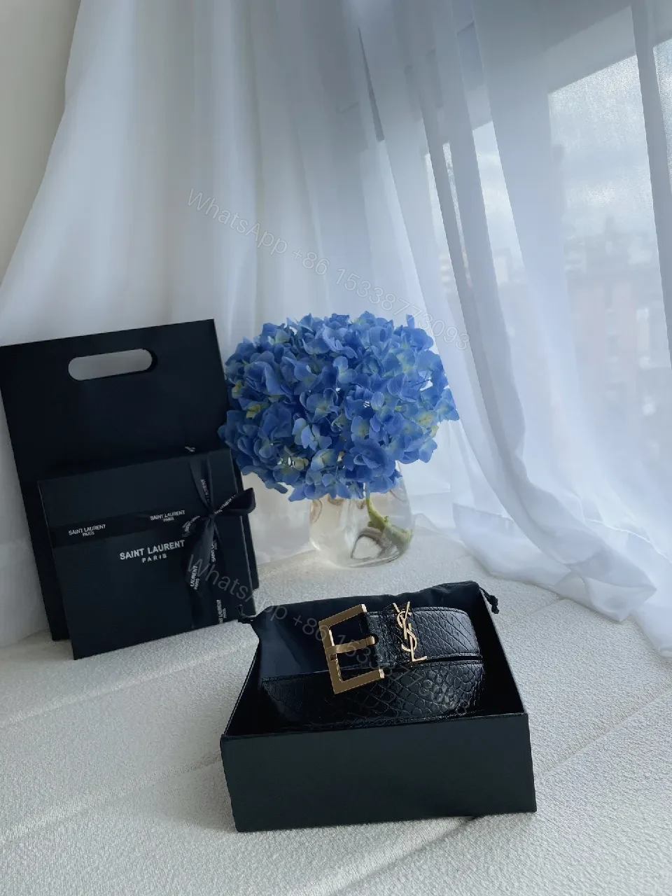Chic Leather Belt Bag with Gold Hardware, Compact Luxury — view 1