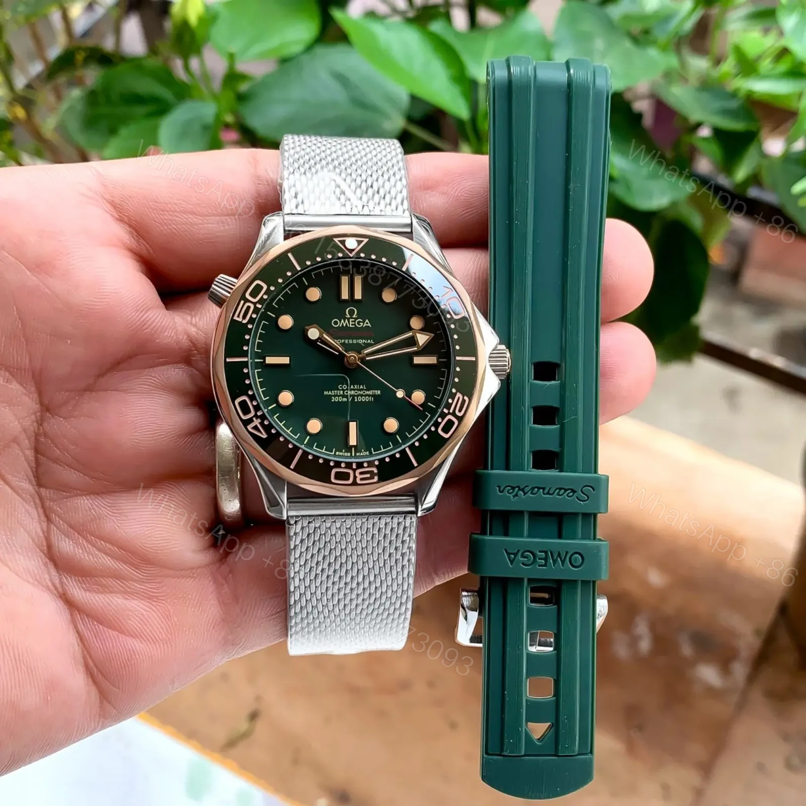 View 3 of Omega Seamaster Diver