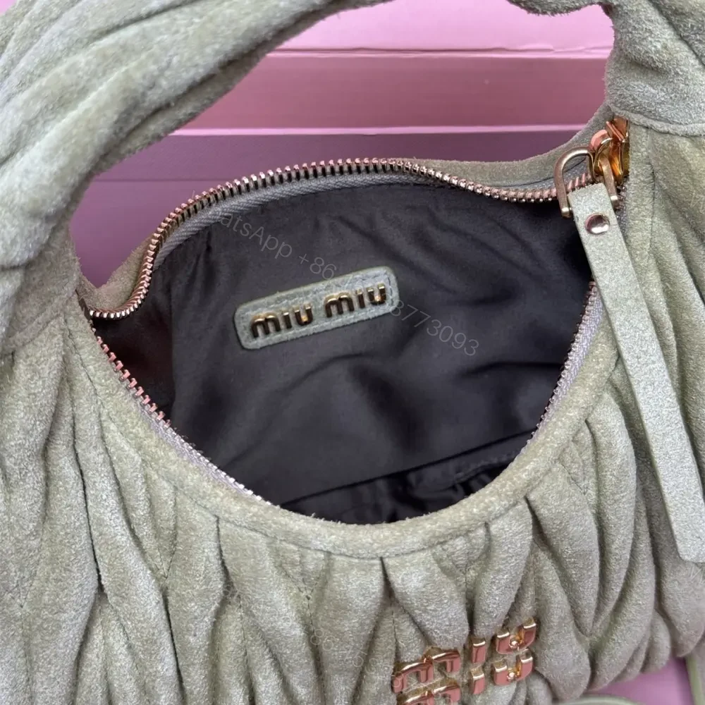 View 7 of 高仿miumiu*Matelasse系列5BC125絨面手提包綠色小號免檢版