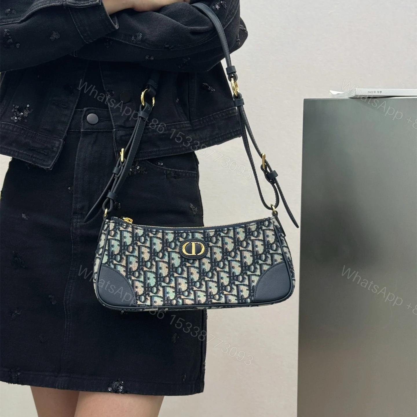 View 17 of 高仿Dior*30Montaigne系列S2398M928單肩腋下包Mini免檢版