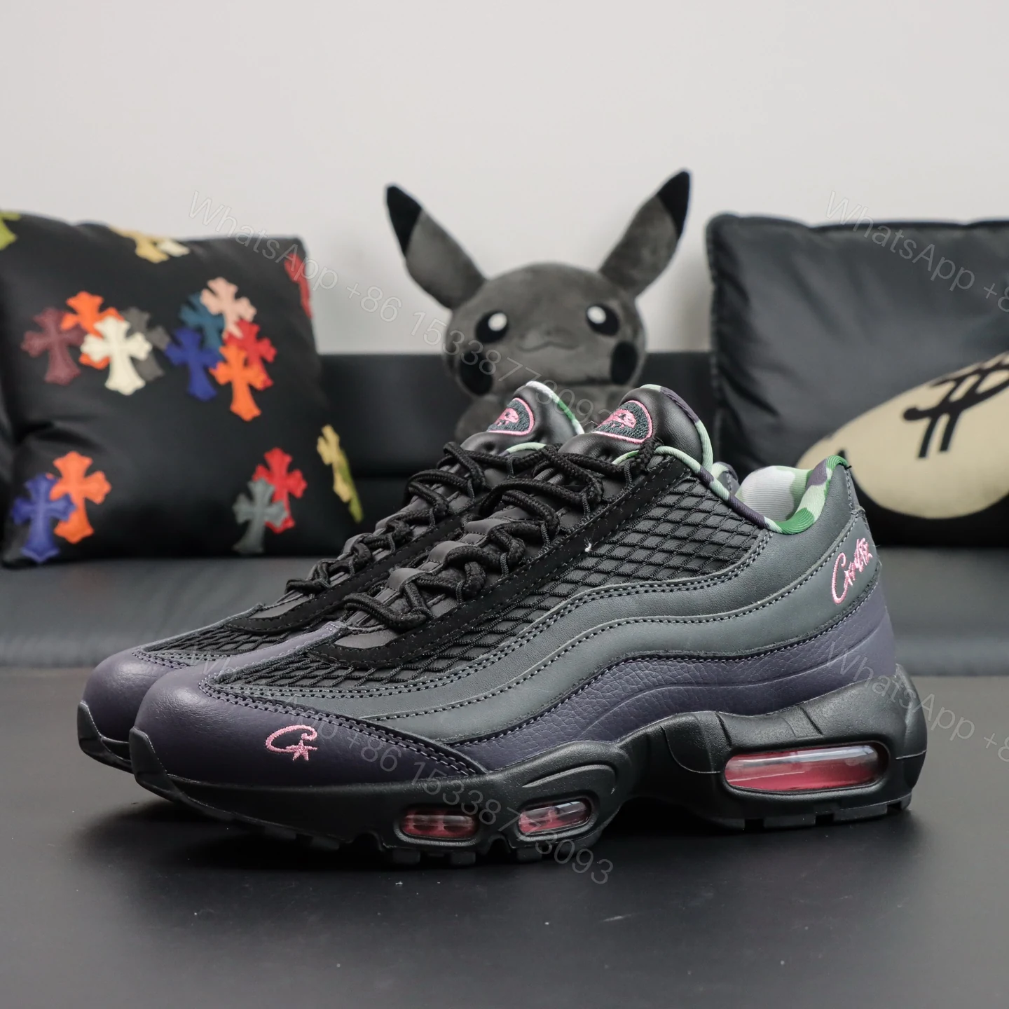 View 8 of Corteiz x Nike Air Max 95 Pink Beam Reps