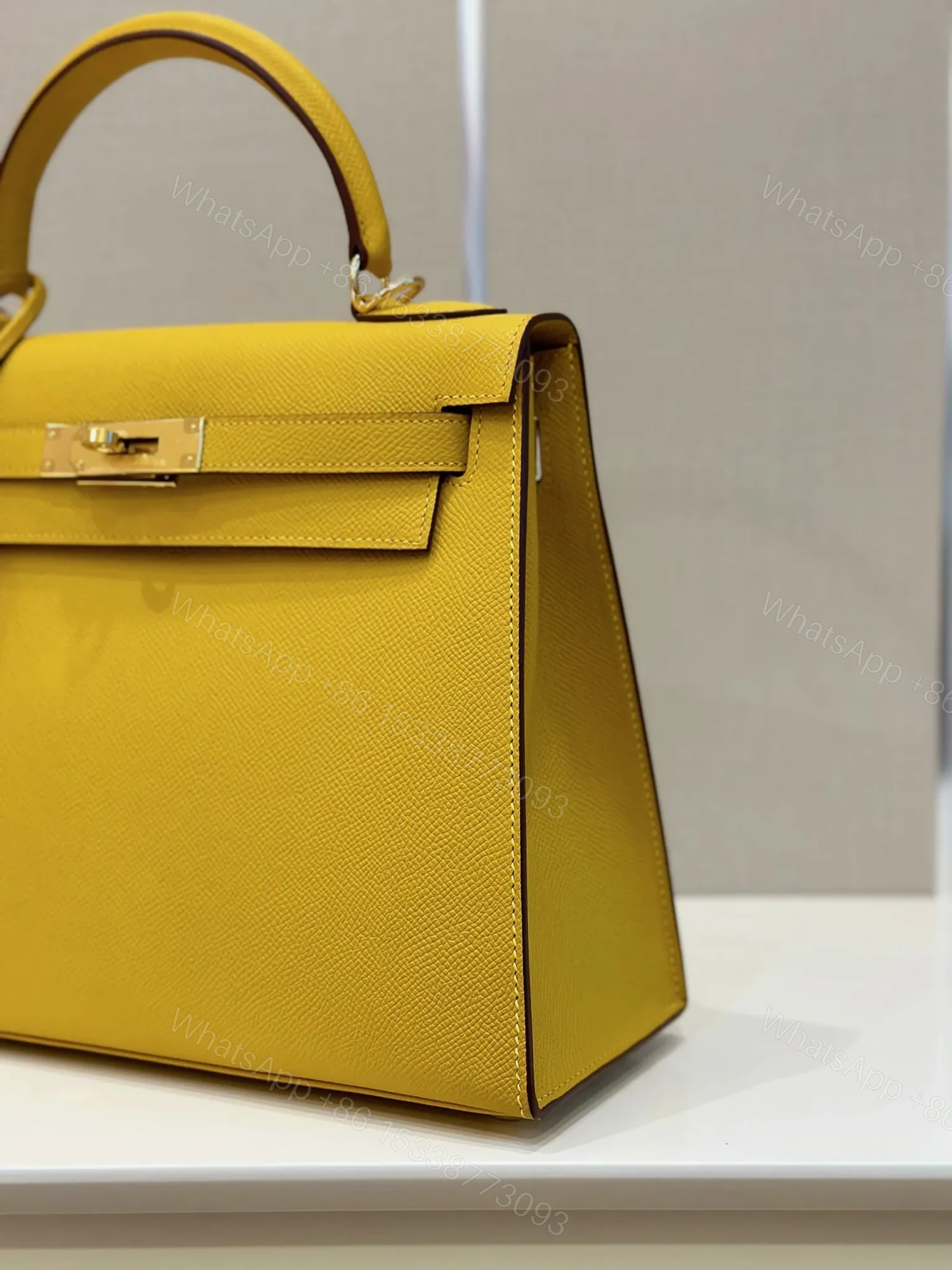 View 4 of HN 25 Lime Fluo Yellow Epsom Gold Hardware