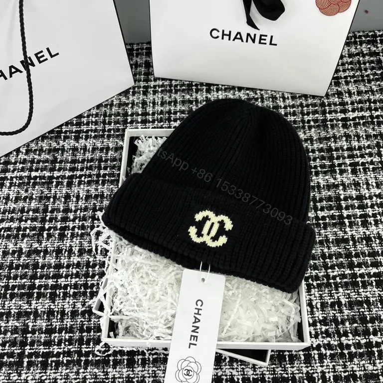 View 4 of Seasonal Luxe Knit Beanie: Cream-Cashmere Flair, Unisex