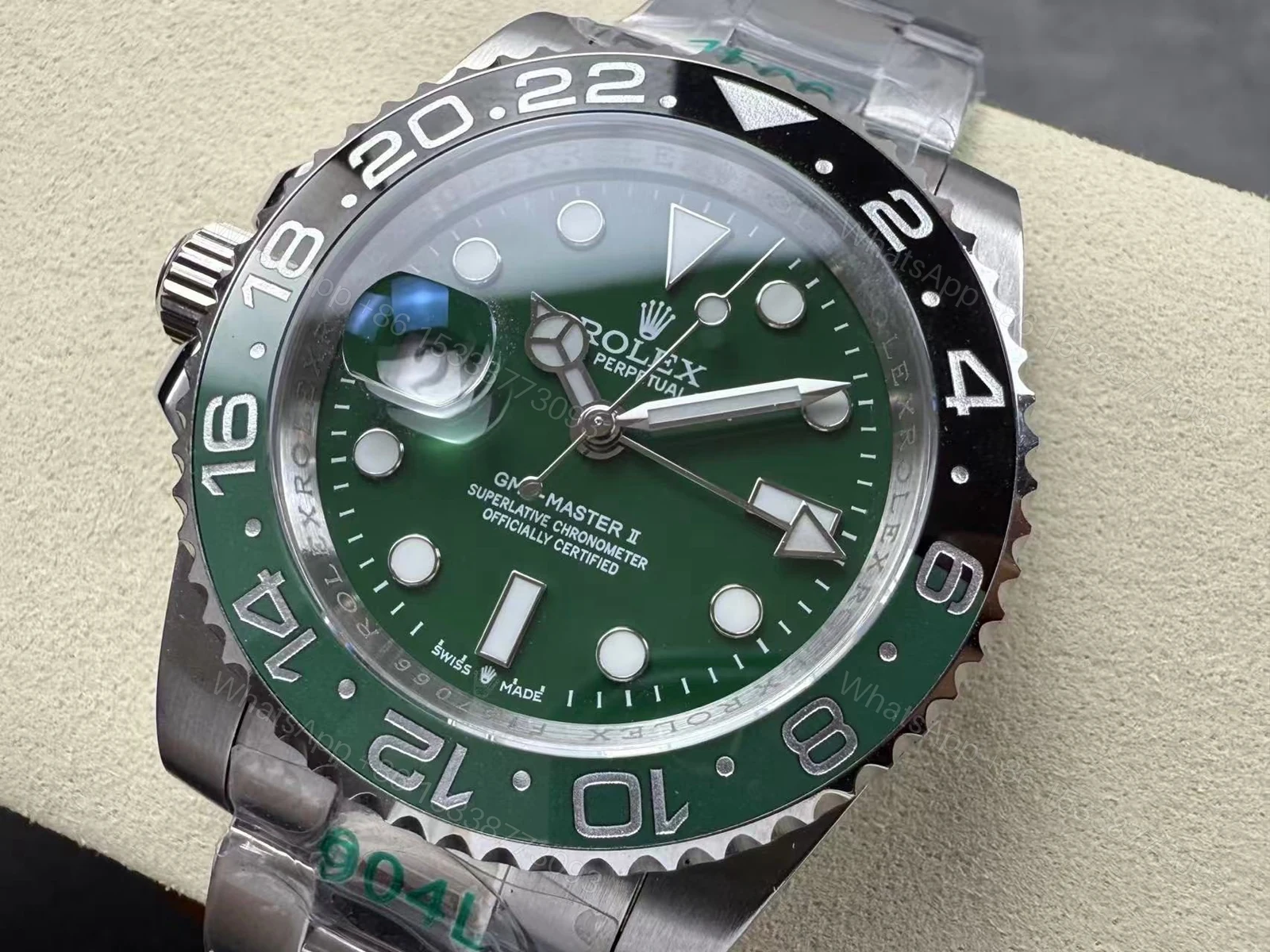View 4 of Superclone Rolex GMT-Master II 40 mm 126729VTNR Oyster “Absinthe”