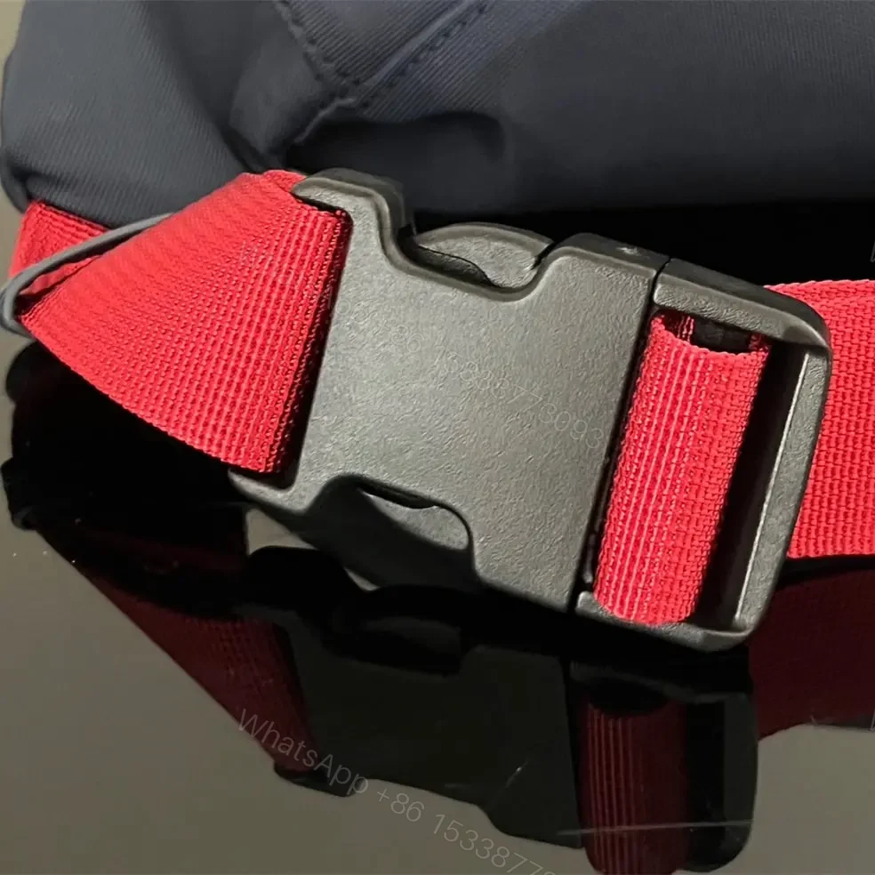 View 13 of 高仿BalenciagaWheelBeltpack系列尼龍胸包藍色