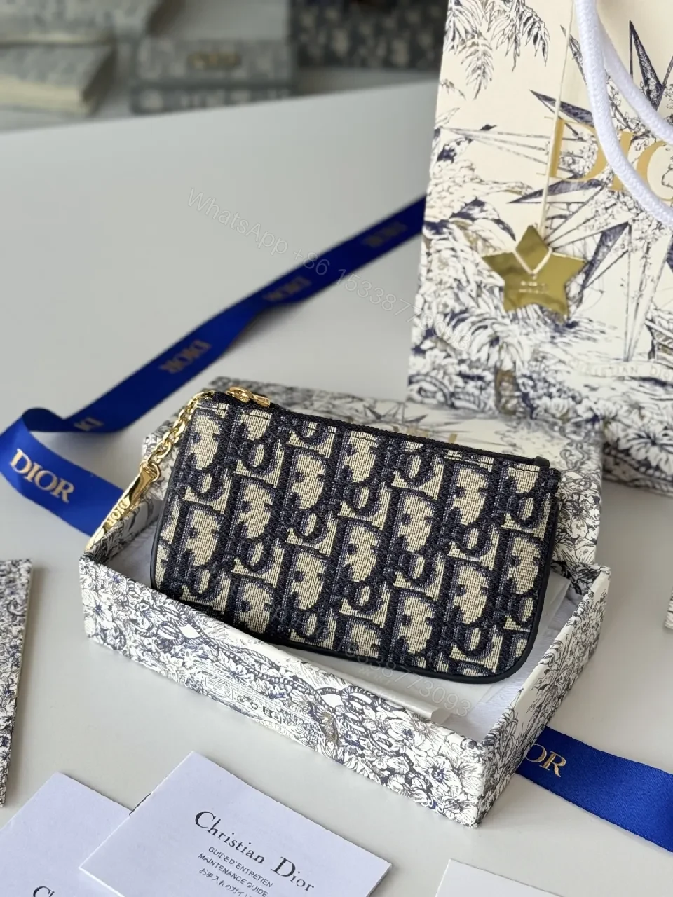 View 5 of Monochrome Jacquard Wallet Set: Luxe Everyday Accessory