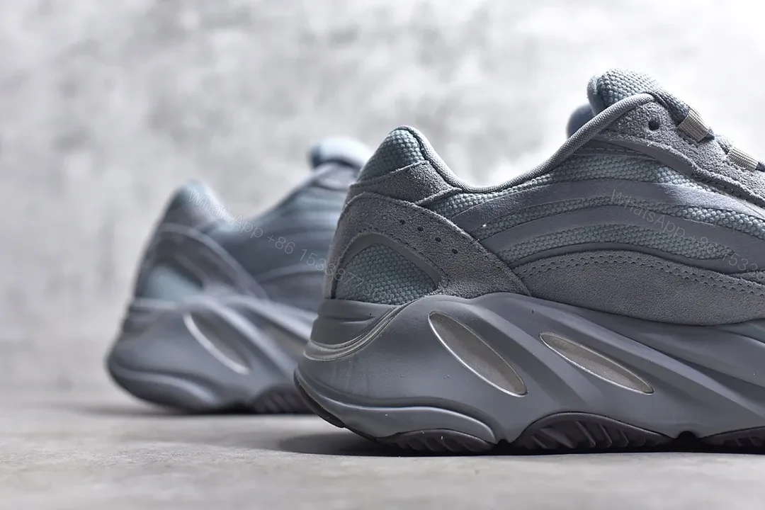 View 6 of UA Yeezy Boost 700 V2 Hospital Blue Reps