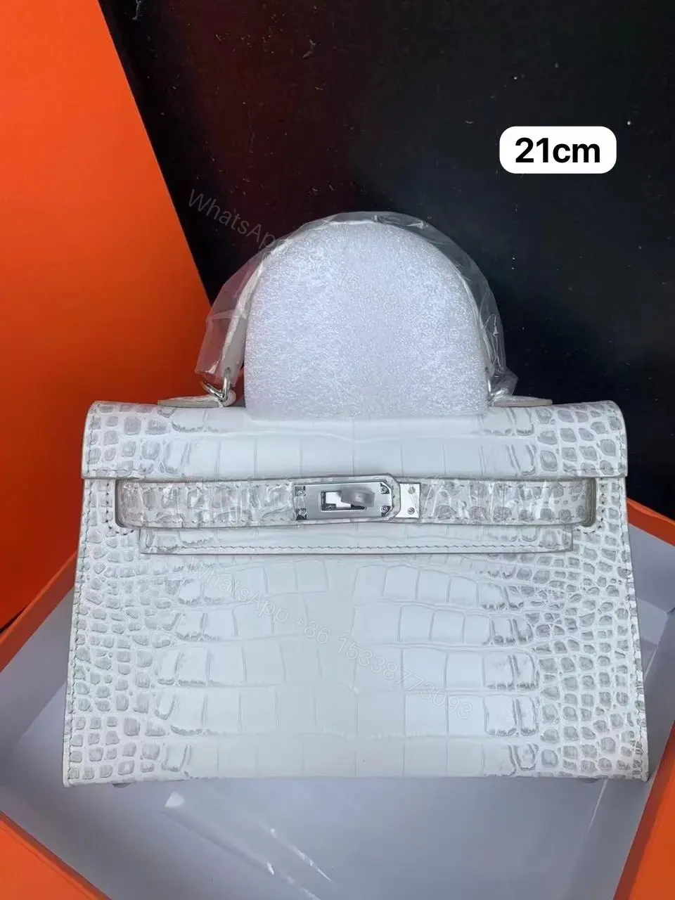HERMES — view 1