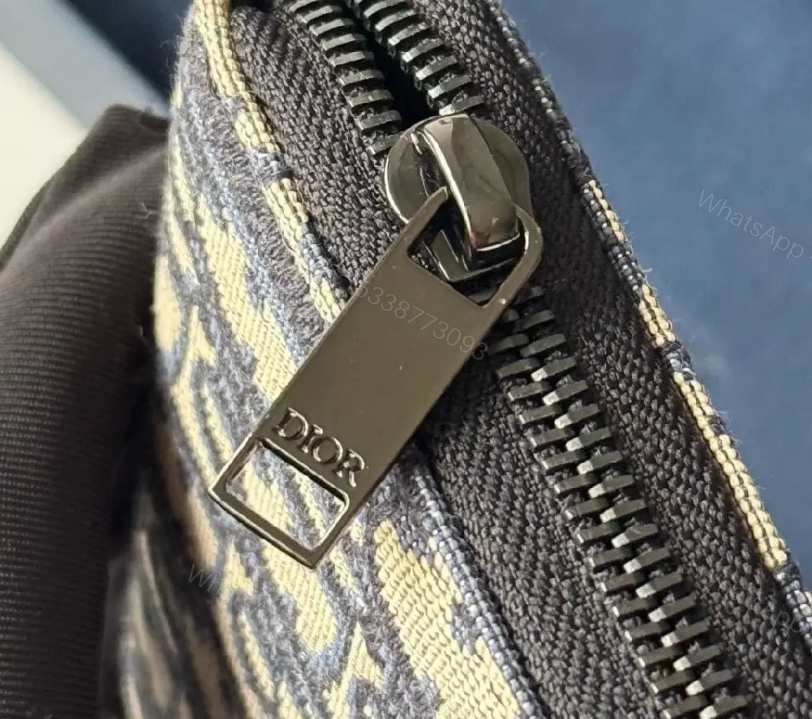 View 8 of Chic Patterned Wallet in Leather with Monogram Shine