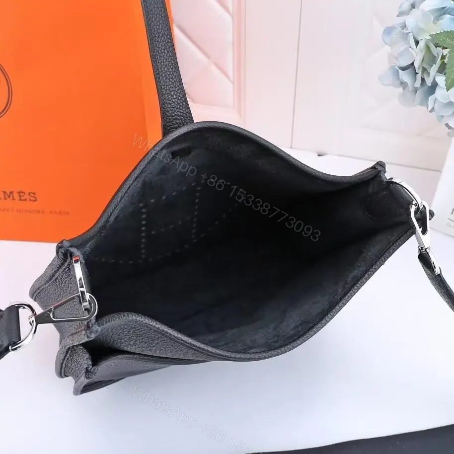 View 9 of HN Evelyne III 29 Black