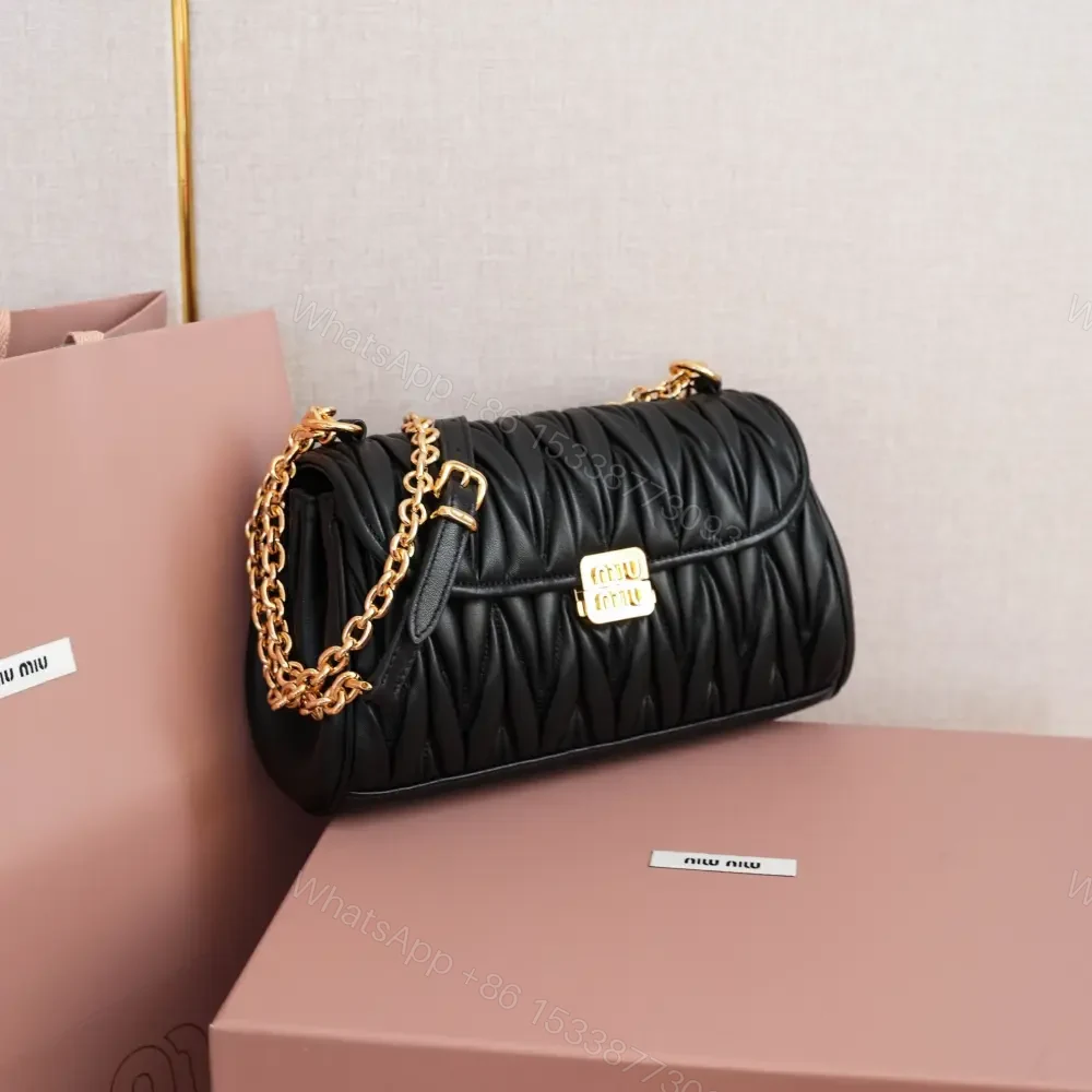 View 6 of 高仿miumiu*Matelasse系列5BD266單肩斜挎包黑色免檢版