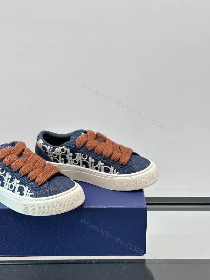 View 6 of DIOR B33 SPIN SNEAKERS BLUE DENIM WITH BLUE AND BEIGE RAFFIA-EFFECT OBLIQUE DENIM – CD204