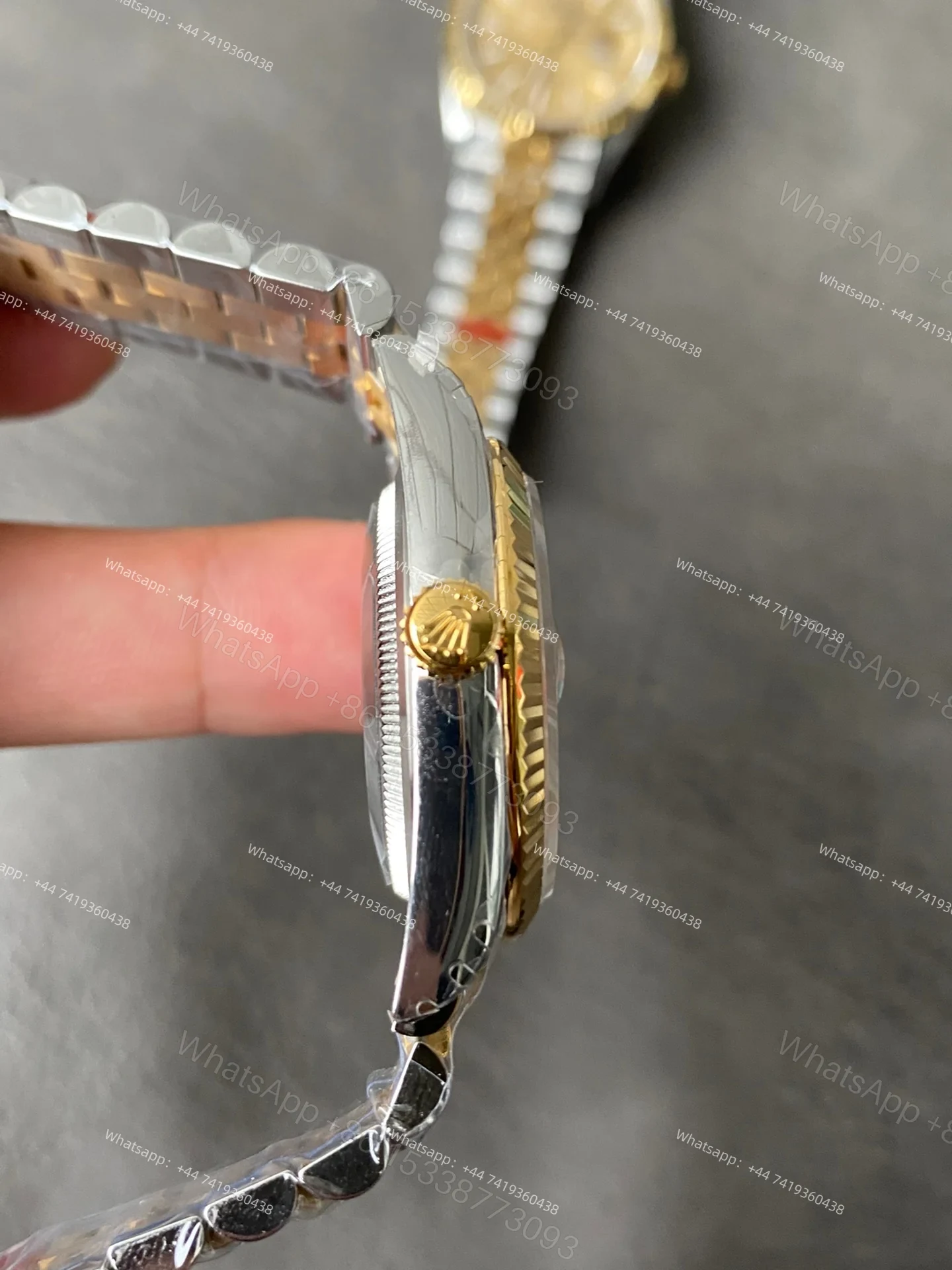 View 7 of Rolex Datejust M126233-0045 1:1 Replica Water Ripple Diamond Gold Dial Jubilee 36MM 3235 Movement Super Clone Watch