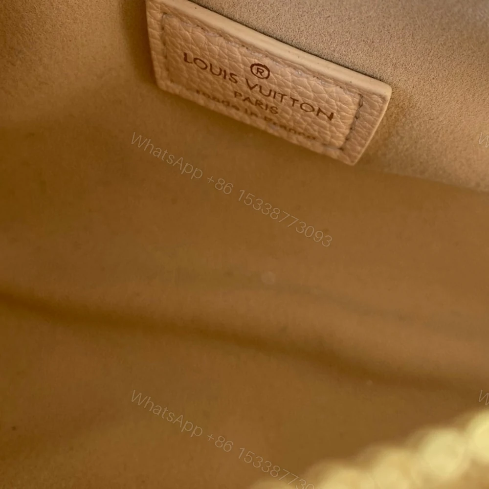 View 7 of Louis Vuitton Speedy Bandoulière Bag 20 Cream 20Cm M58954