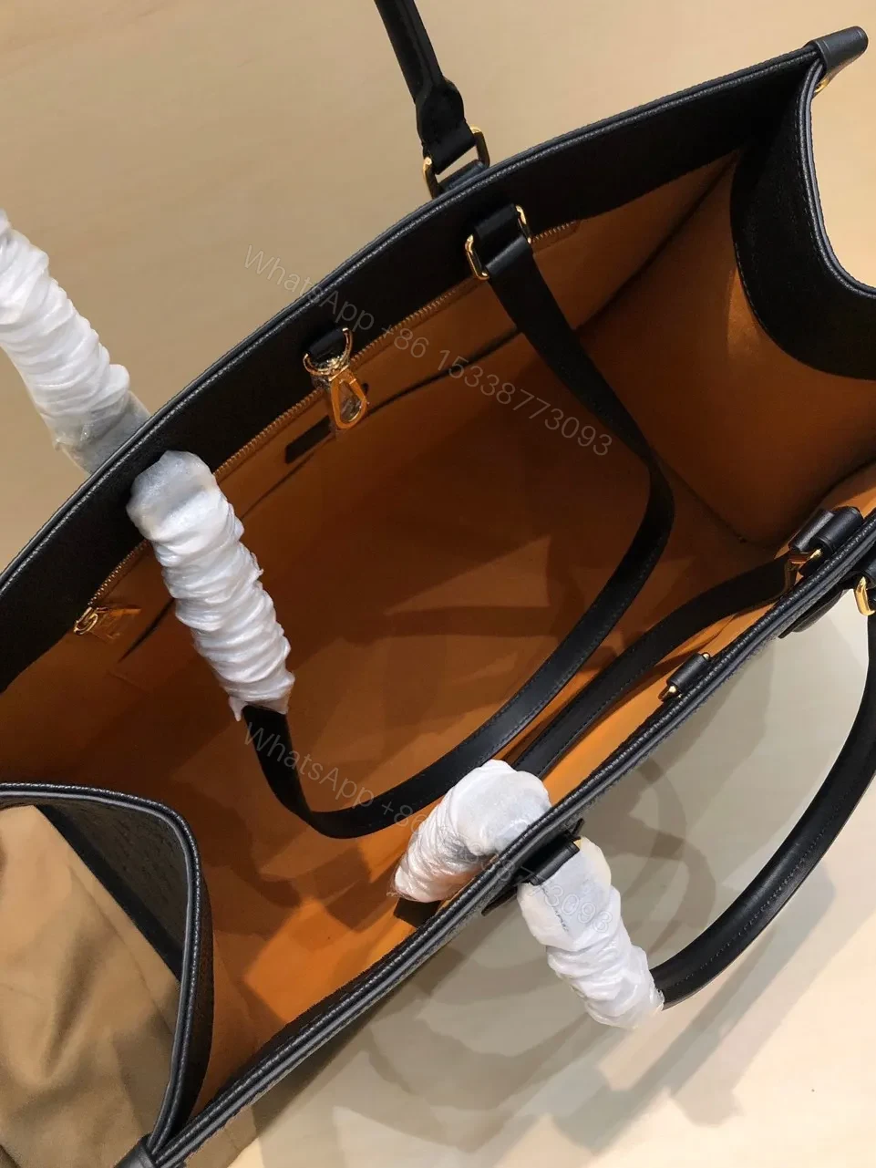 View 6 of Louis Vuitton LV On The Go PM Tote Bag Replica 1:1 Black Handbags 35cm