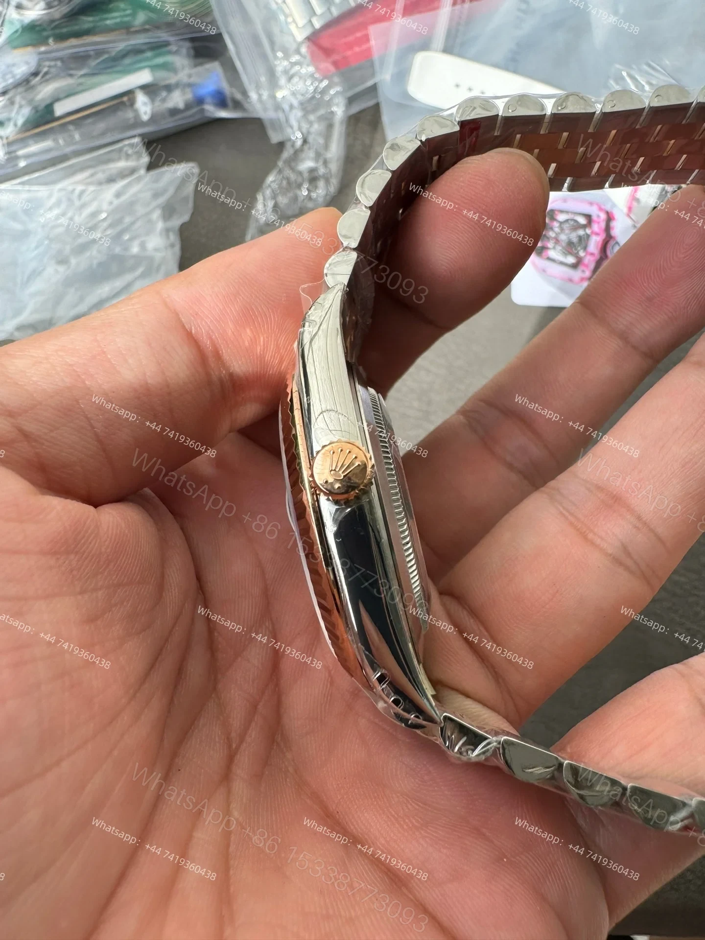 View 6 of Rolex Datejust M126331-0020 1:1 Replica Water Ripple Rose Gold Gray Dial Jubilee 41MM 3235 Movement Super Clone Watch