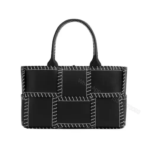 Bottega Veneta Arco Tote Bag — view 1