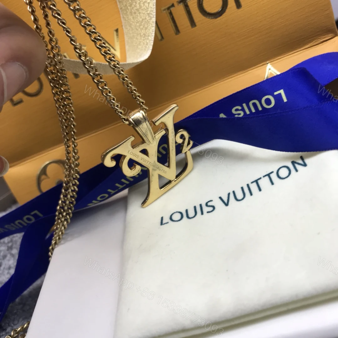 View 2 of EN – Lux LV Necklaces 017