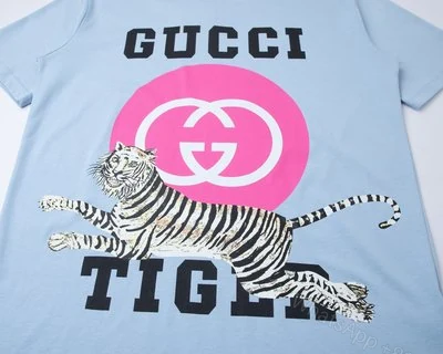 View 5 of GUCCI Tiger T-Shirt – GC0049