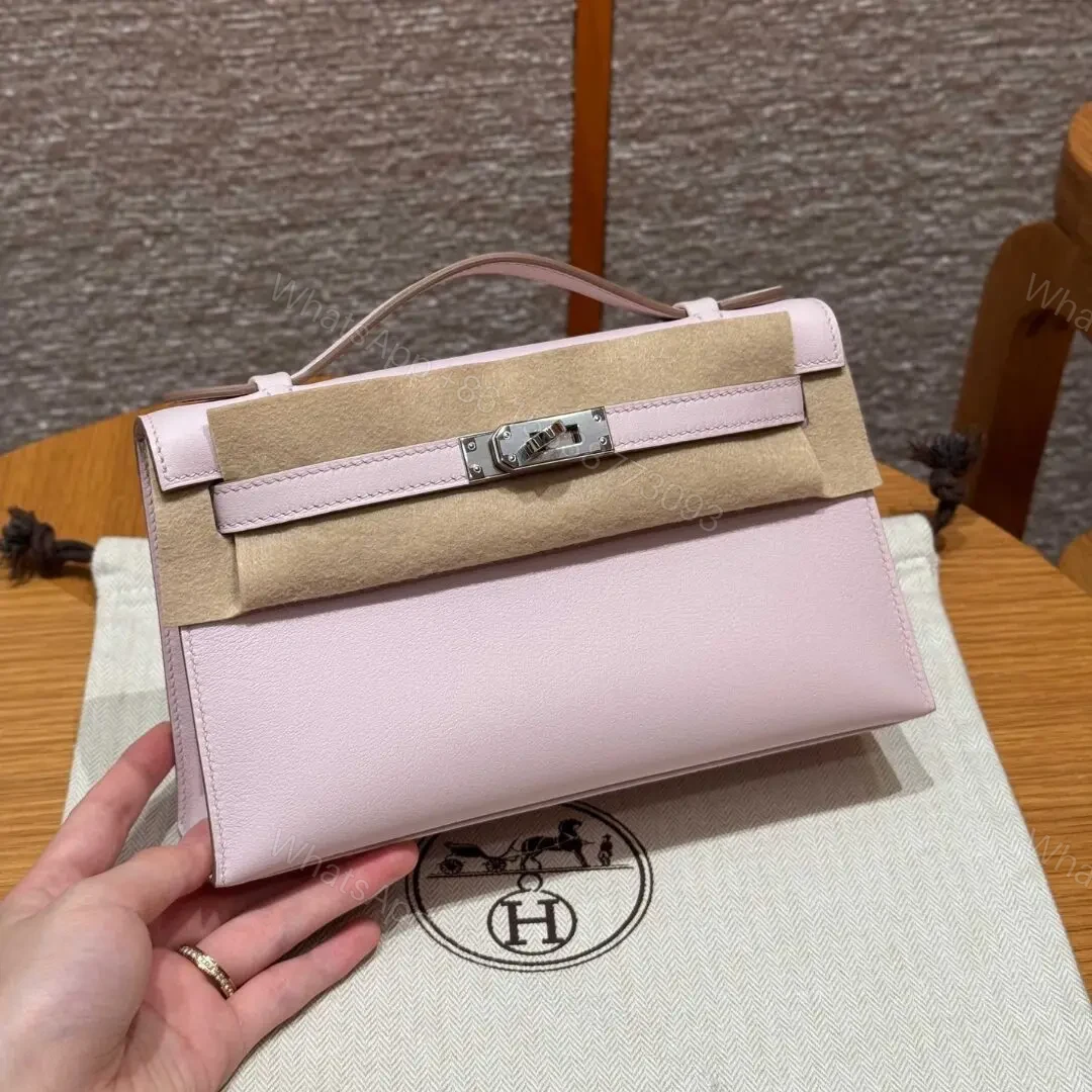 HN POCHETTE 22 IN LIGHT PINK SILVER HARDWARE — view 1