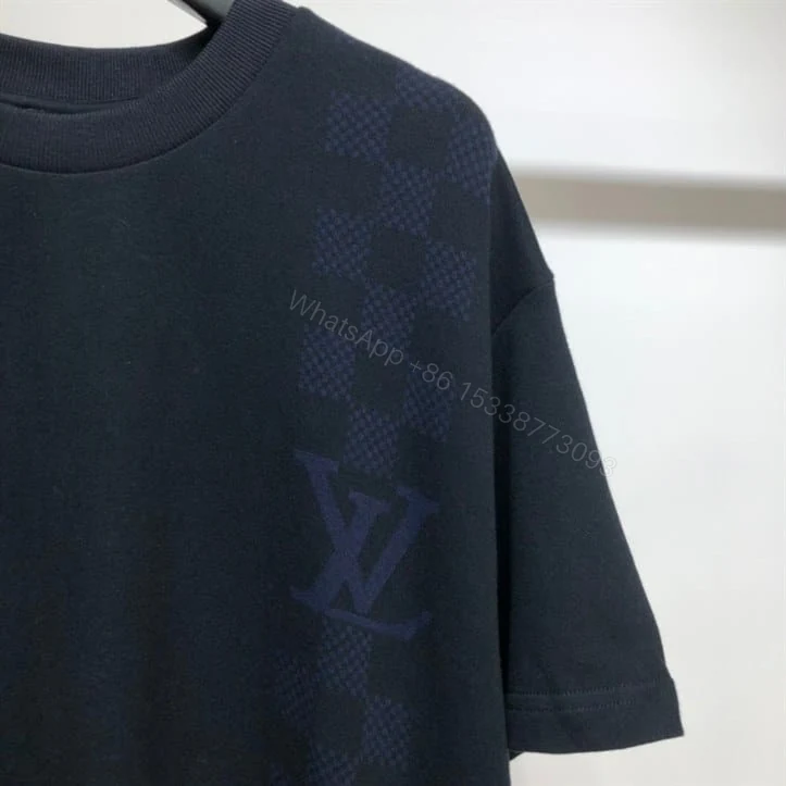 View 6 of LOUIS VUITTON T-SHIRT – LV22