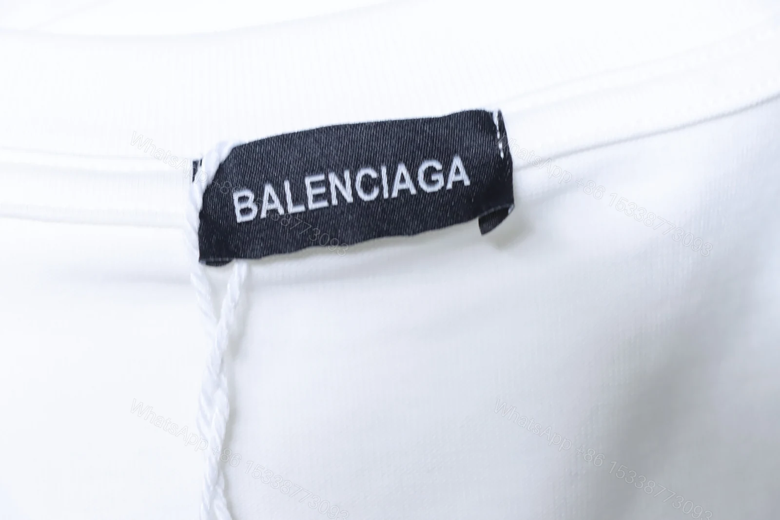View 4 of Balenciaga Clothes 26SS Chest Crest Embroidered Short-Sleeve T-shirt white