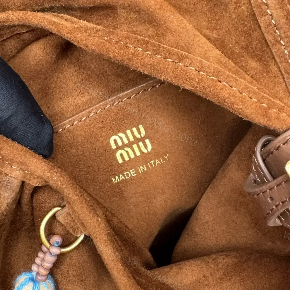 View 8 of 高仿miumiu*5BA295絨面革手提包橡木色免檢版