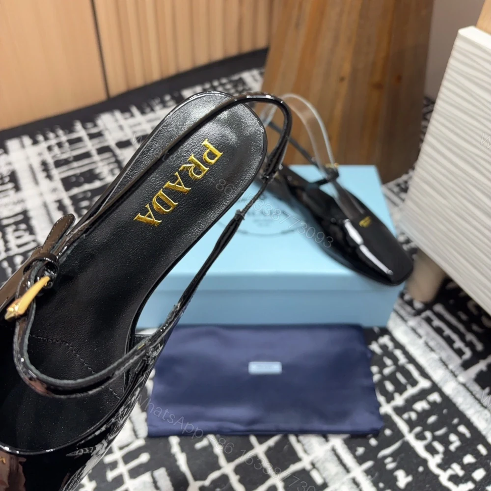 View 5 of 高仿Prada*1F828A方頭皮質塔扣休閒涼鞋漆皮黑色免檢版