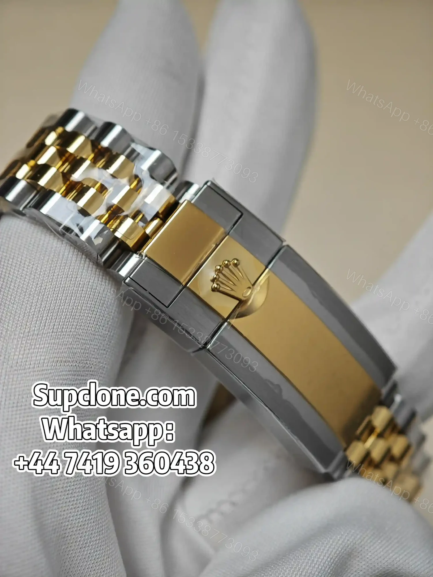 View 16 of Rolex Super Clone Watches 1:1 Guinness GMT-Master II 126710GRNR VS3285 Movement