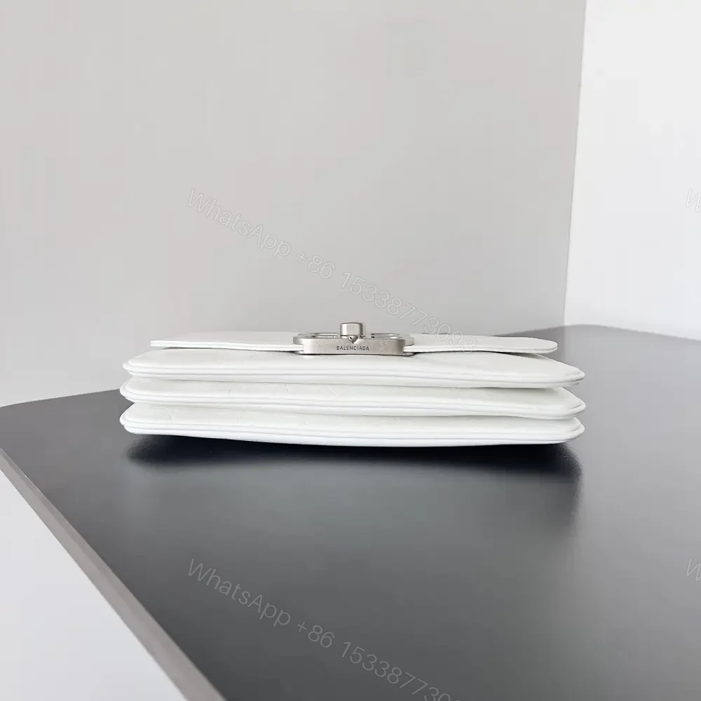 View 3 of 高仿Balenciaga*BBSolt系列腋下包白色S