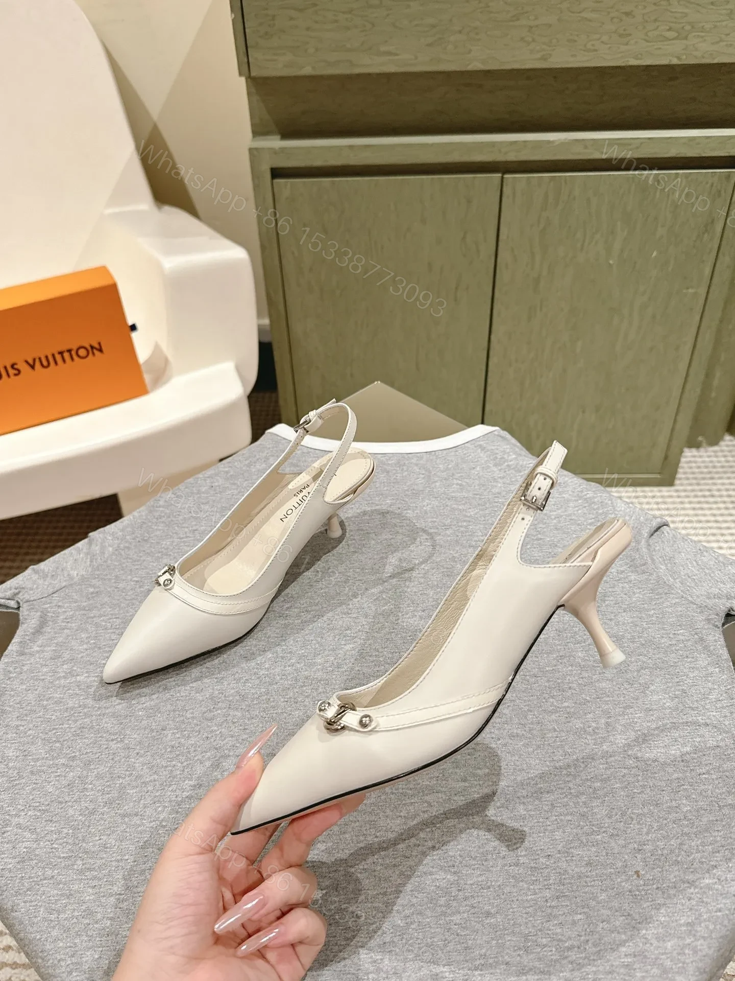View 4 of LV Women White Leather Pointed Slingback Heels