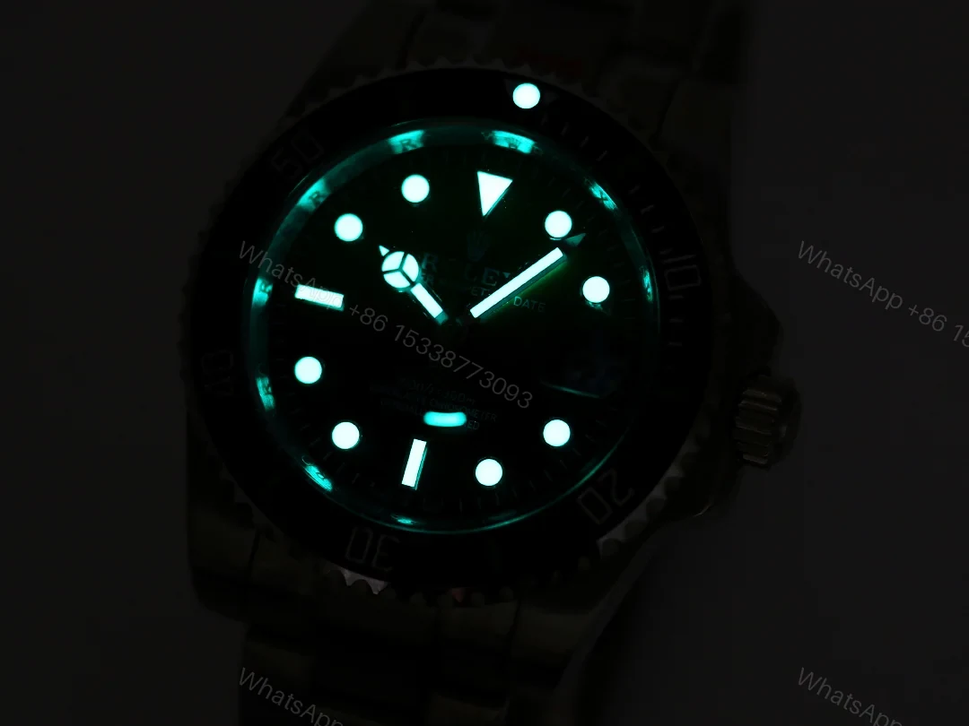 View 9 of Rolex Submariner DIW Carbon Fiber Gradient Green Dial Custom Watch 40mm Ultimate Edition RG-ROLEX-SUB-DIW-CARBON-GRN-40