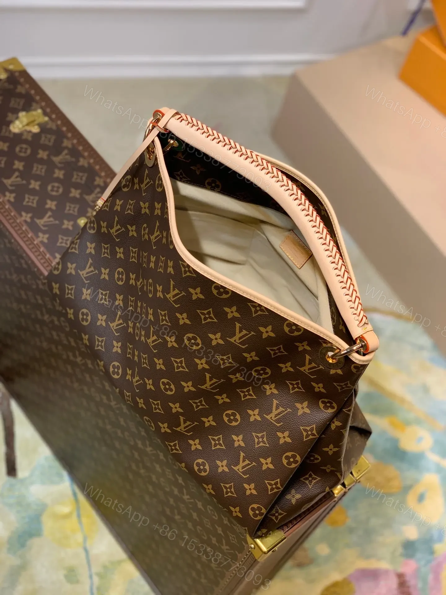 View 3 of LOUIS VUITTON Monogram Delightful MM Pivoine 187884
