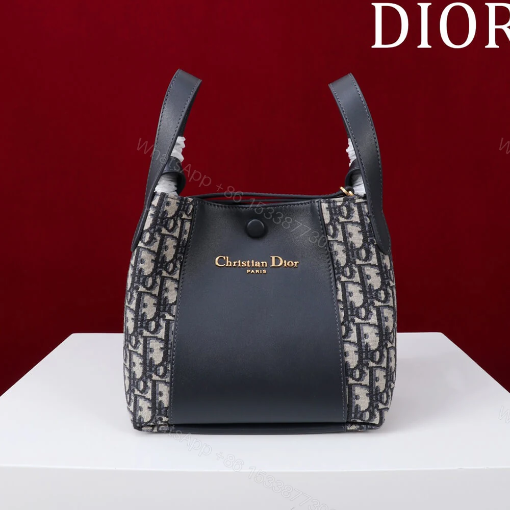 Dior Medium Signature Bucket Bag — view 1