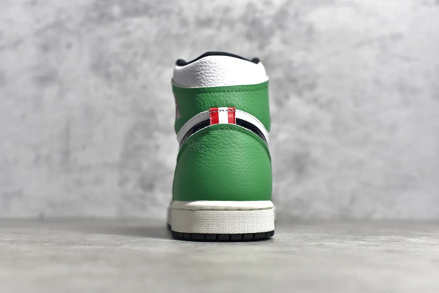 View 6 of Air Jordan 1 Retro High “Lucky Green” Reps