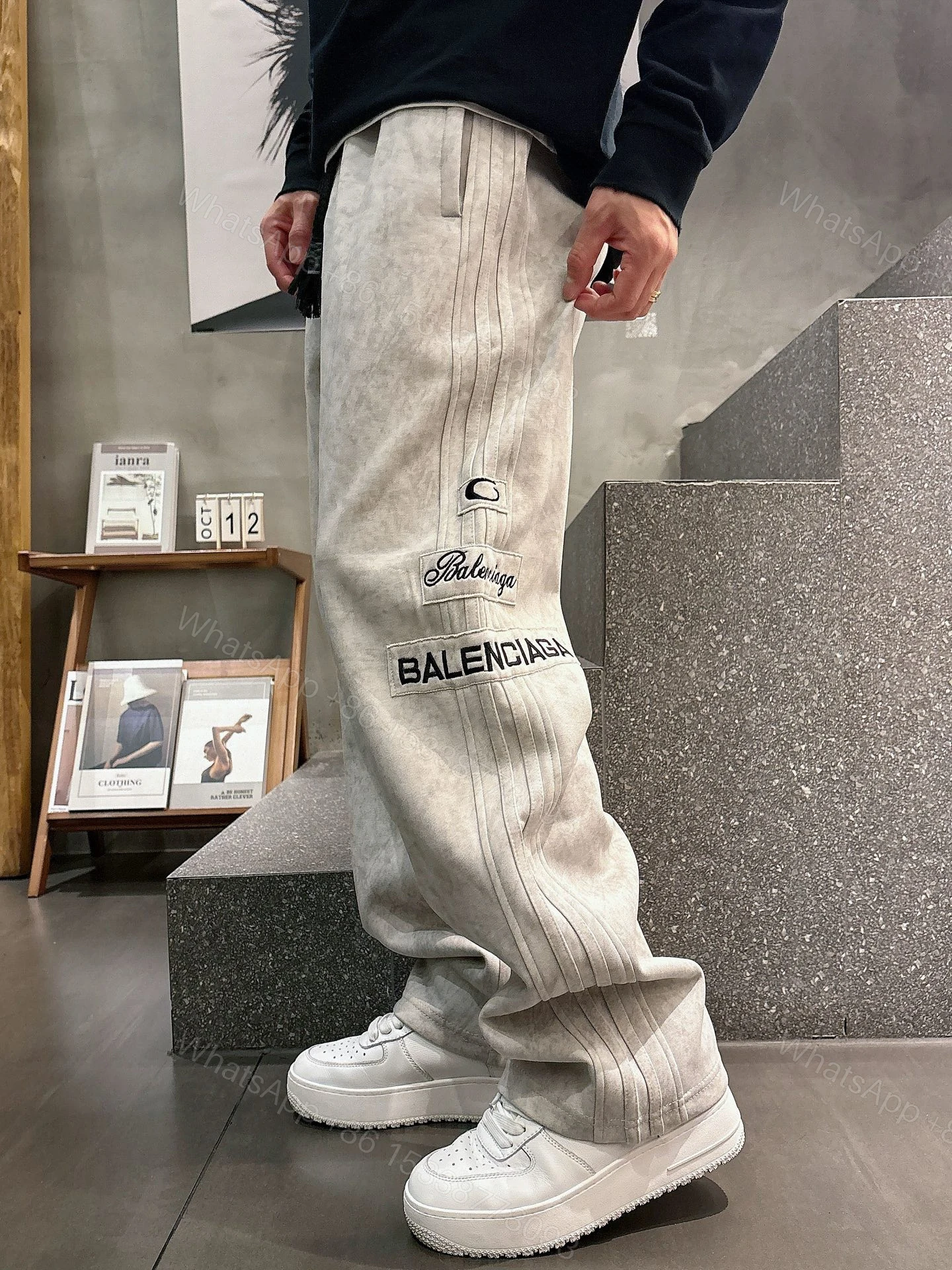 Balenciaga A貨運動長褲 男款黑色多標貼布寬鬆休閒褲 — view 1