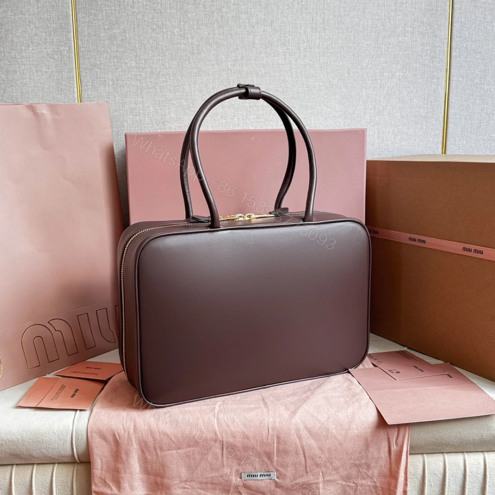 View 2 of 高仿miumiu*5BB17長肩帶公文包木色免檢版