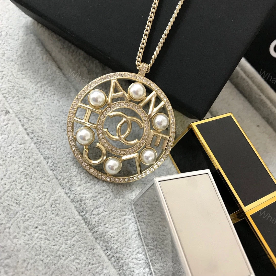 View 4 of EN – Lux Necklace CHL021