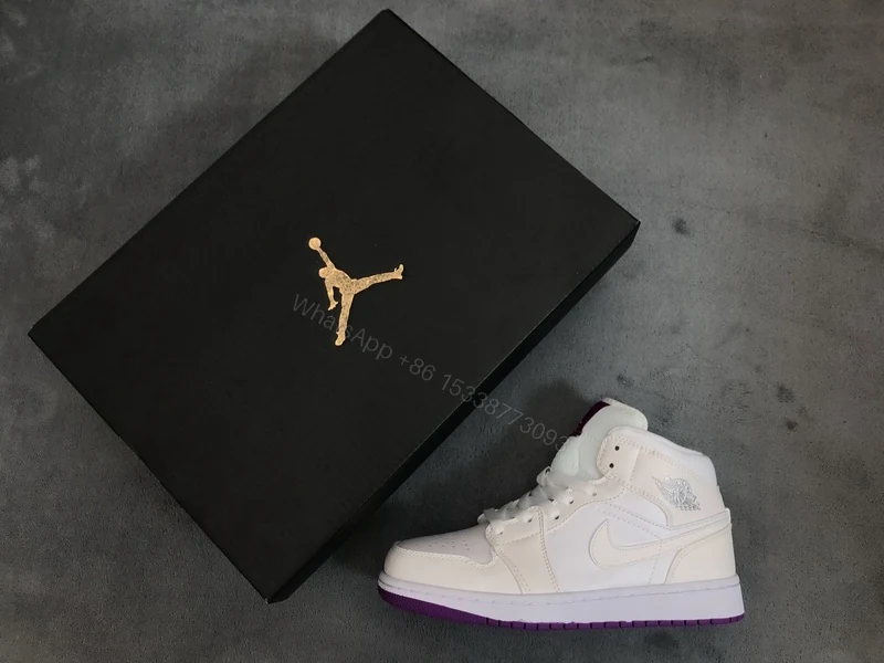 View 4 of Air Jordan 1 Mid SE White Fuchsia Blast 555112-100