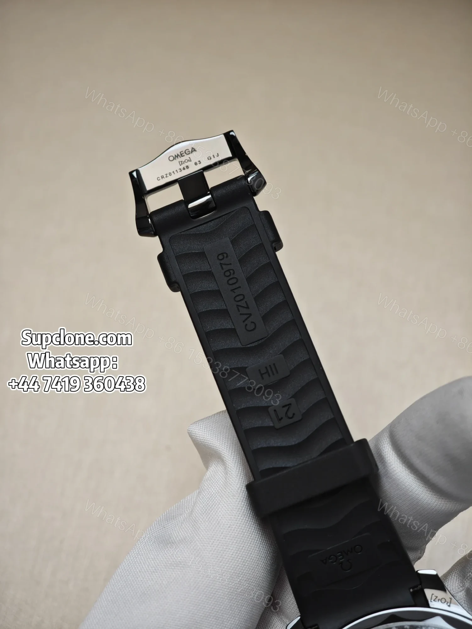 View 14 of Omega Super Clone Seamaster Diver 300M 43.5MM 210.92.44.20.01.003
