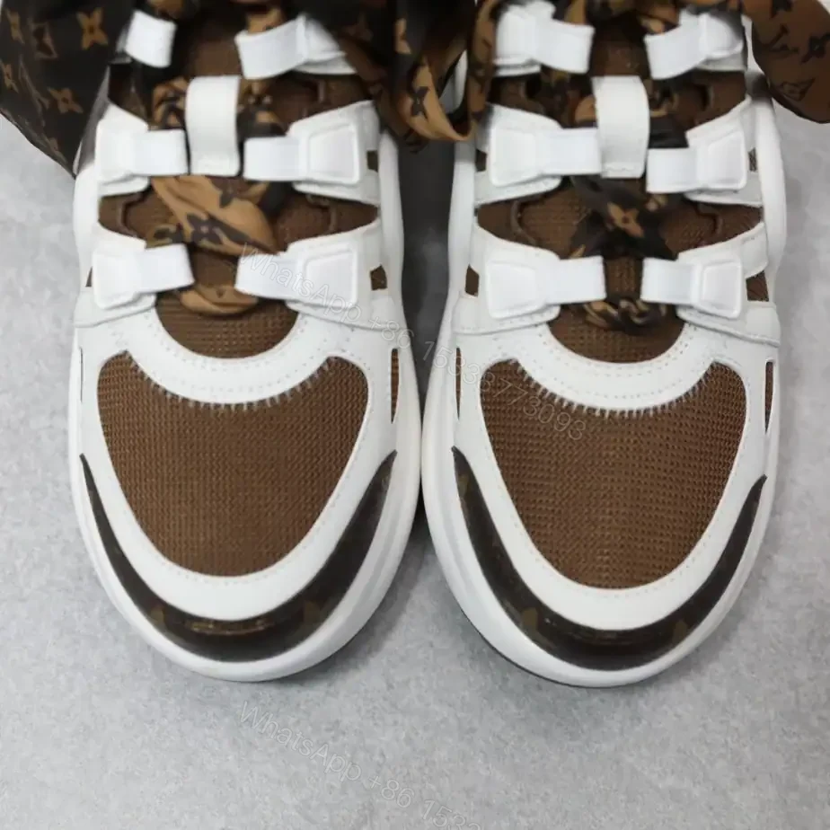 View 5 of LV ARCHLIGHT SNEAKER – LSVM012
