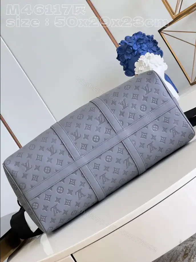 View 4 of LV KEEPALL BANDOULIÈRE 50 – LBV426